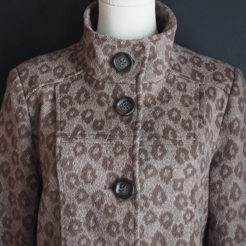 Northern Reflections | Vintage Wool Blend Leopard Coat - Picture 2 of 4